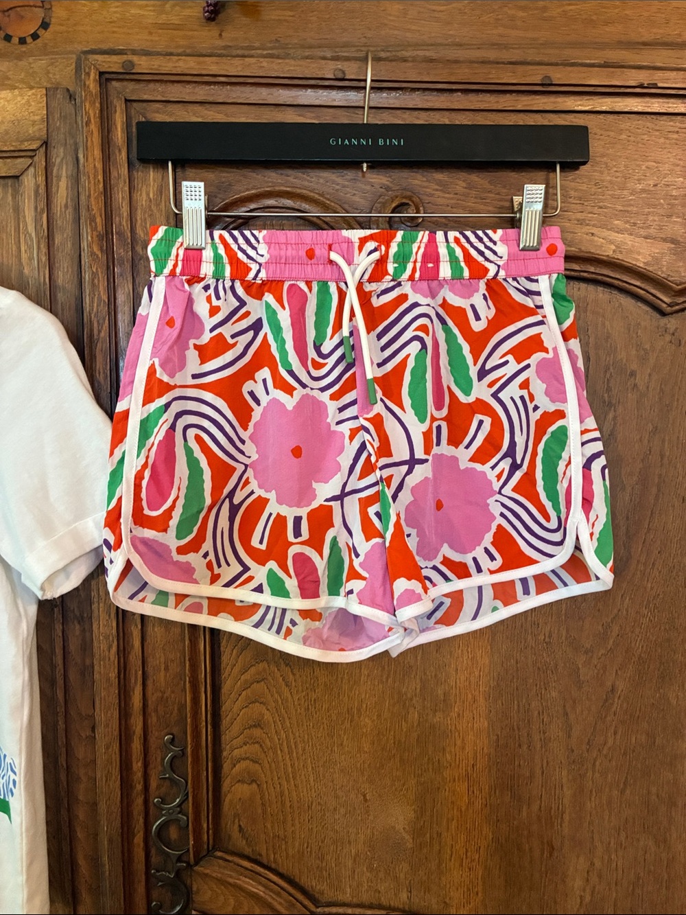 Diane Von Furstenberg Kid's Flower Groove Pink Shorts and Marching Top - Picture 2 of 9